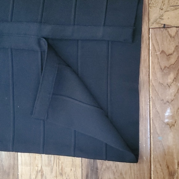 Herve Leger black bandage dress - Picture 9 of 12